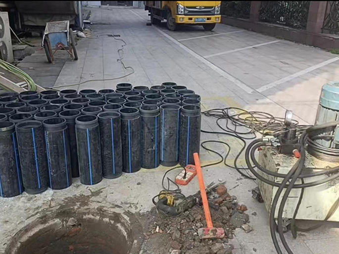 天门PE置换管厂家 DN315置换管 非开挖管短管置换